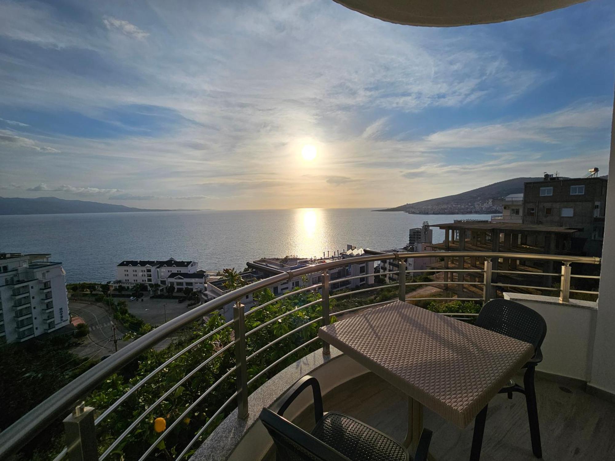 Nora'S Guesthouse Saranda Dış mekan fotoğraf