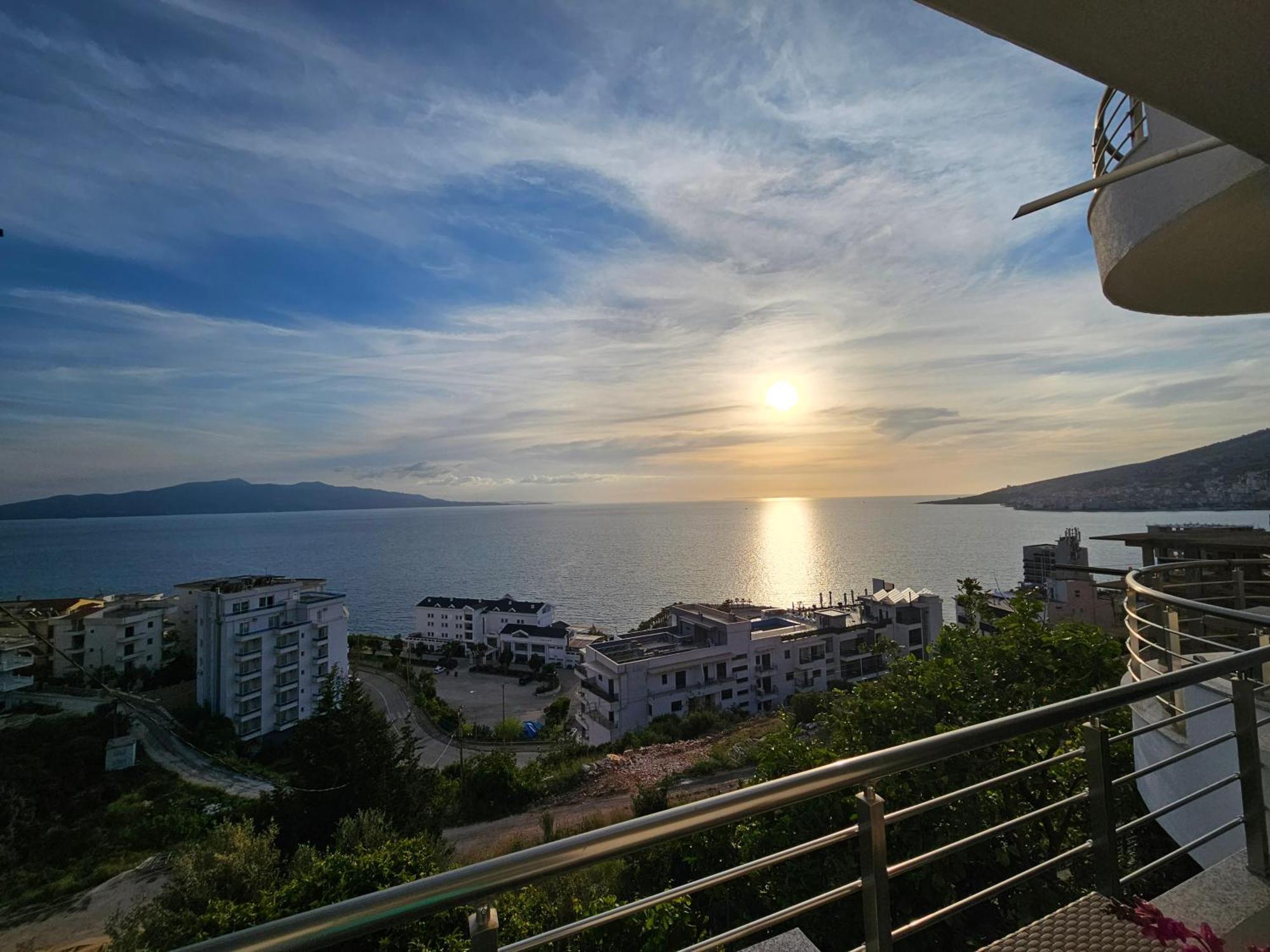 Nora'S Guesthouse Saranda Dış mekan fotoğraf
