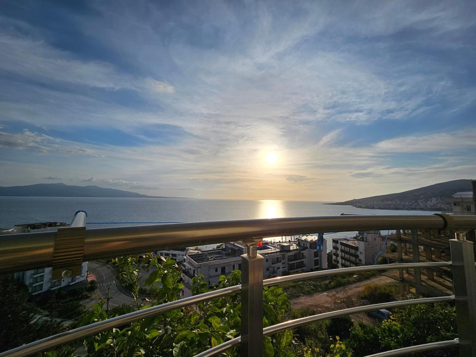 Nora'S Guesthouse Saranda Dış mekan fotoğraf