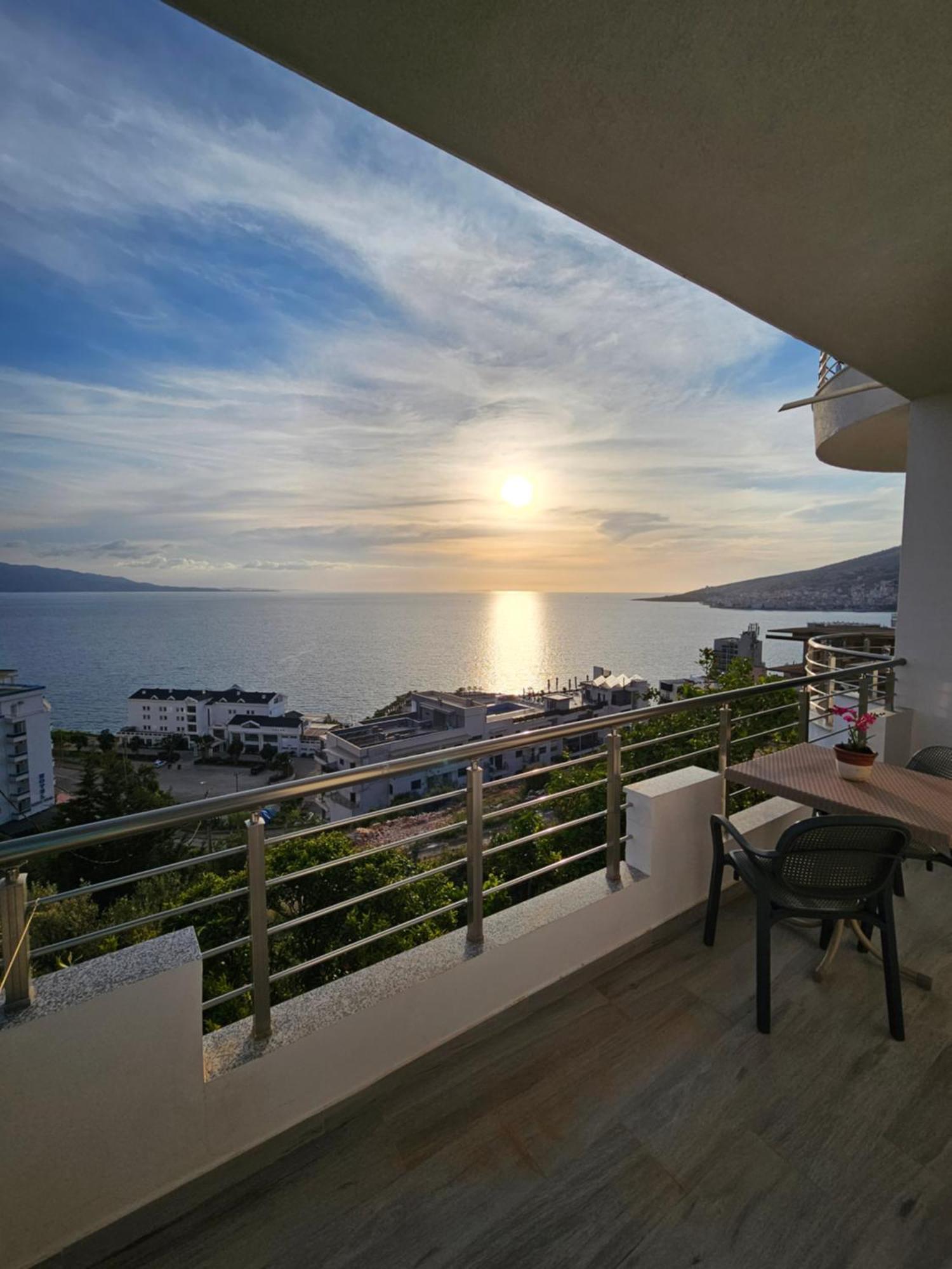 Nora'S Guesthouse Saranda Dış mekan fotoğraf