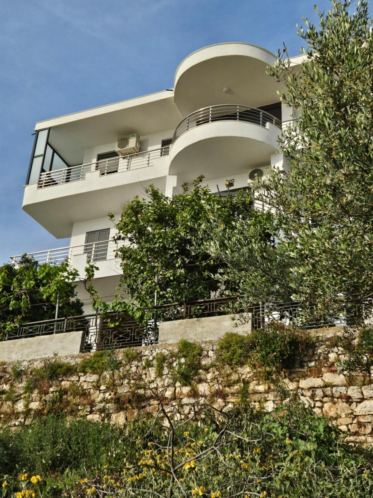 Nora'S Guesthouse Saranda Dış mekan fotoğraf