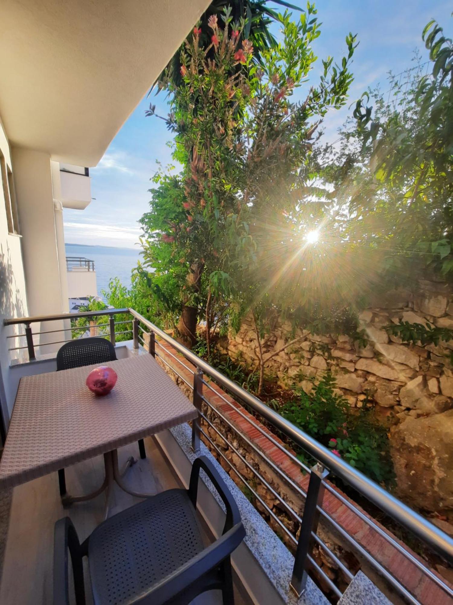 Nora'S Guesthouse Saranda Dış mekan fotoğraf